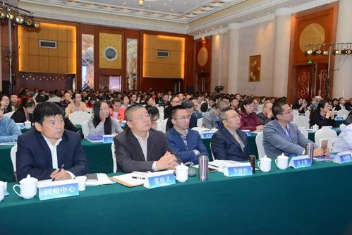 健康食品創(chuàng)新與發(fā)展 產(chǎn)業(yè)技術(shù)論壇暨 2017國(guó)家固態(tài)釀造工程技術(shù)研究中心年會(huì) 在酒城瀘州隆重召開(kāi)